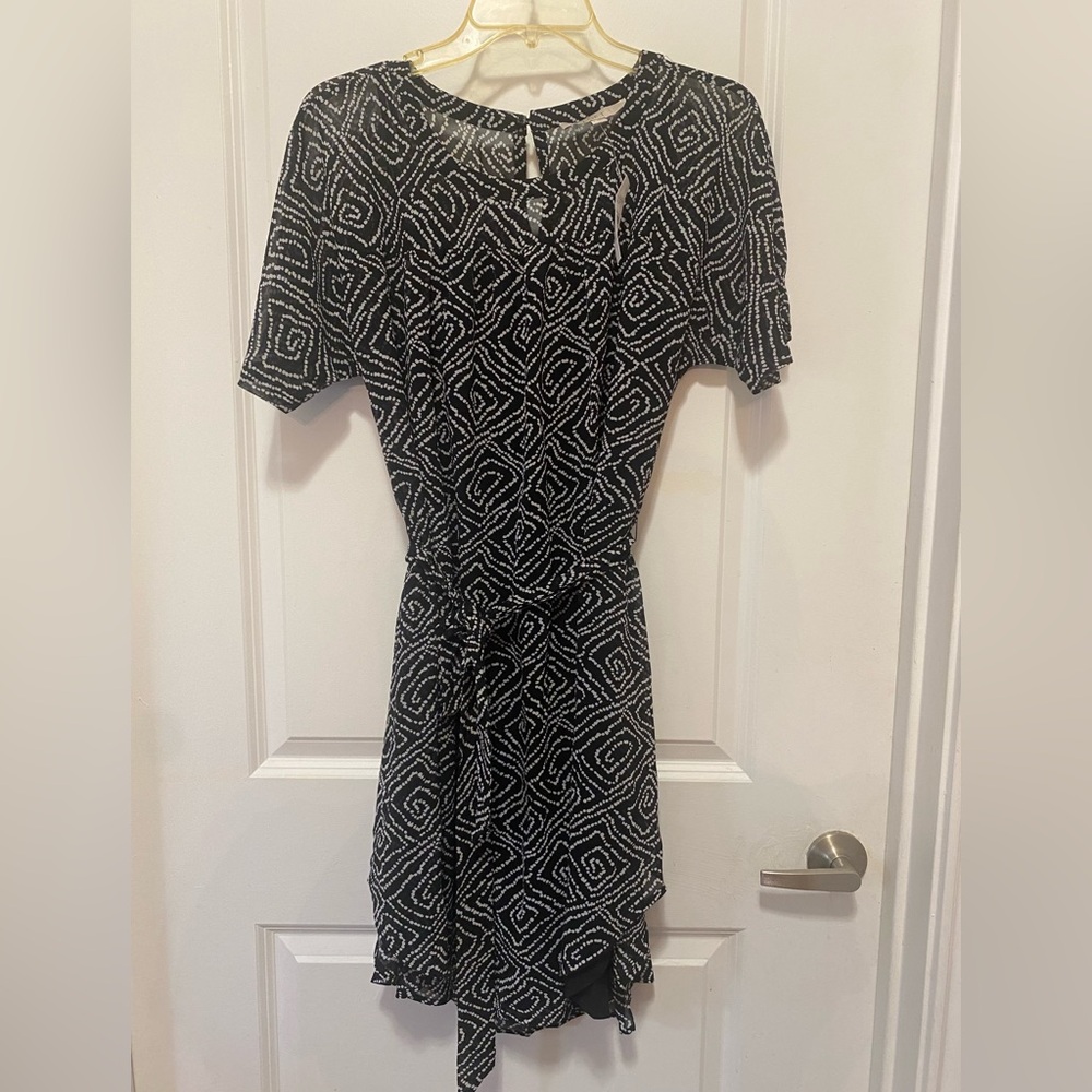 LOFT Black and White Geometric Mini Dress